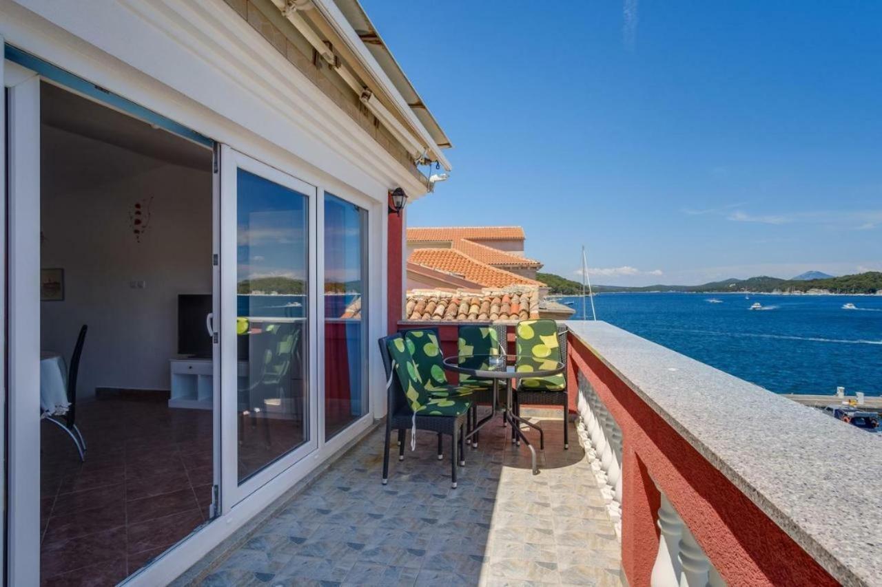 Aquamare Hotel Mali Lošinj Екстериор снимка